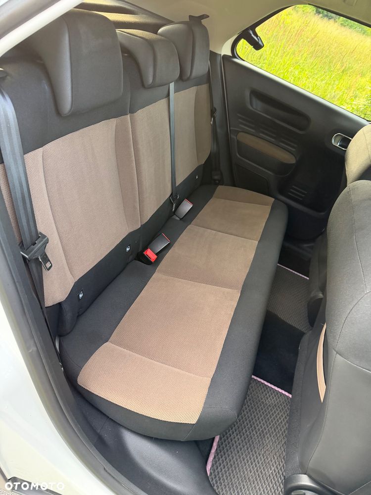 Citroën C4 Cactus 1.2 PureTech Shine - 19