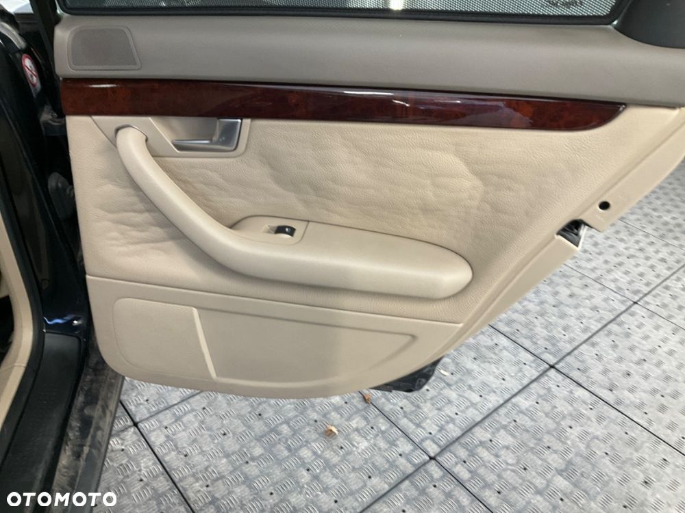 Audi A4 Limousine - 24