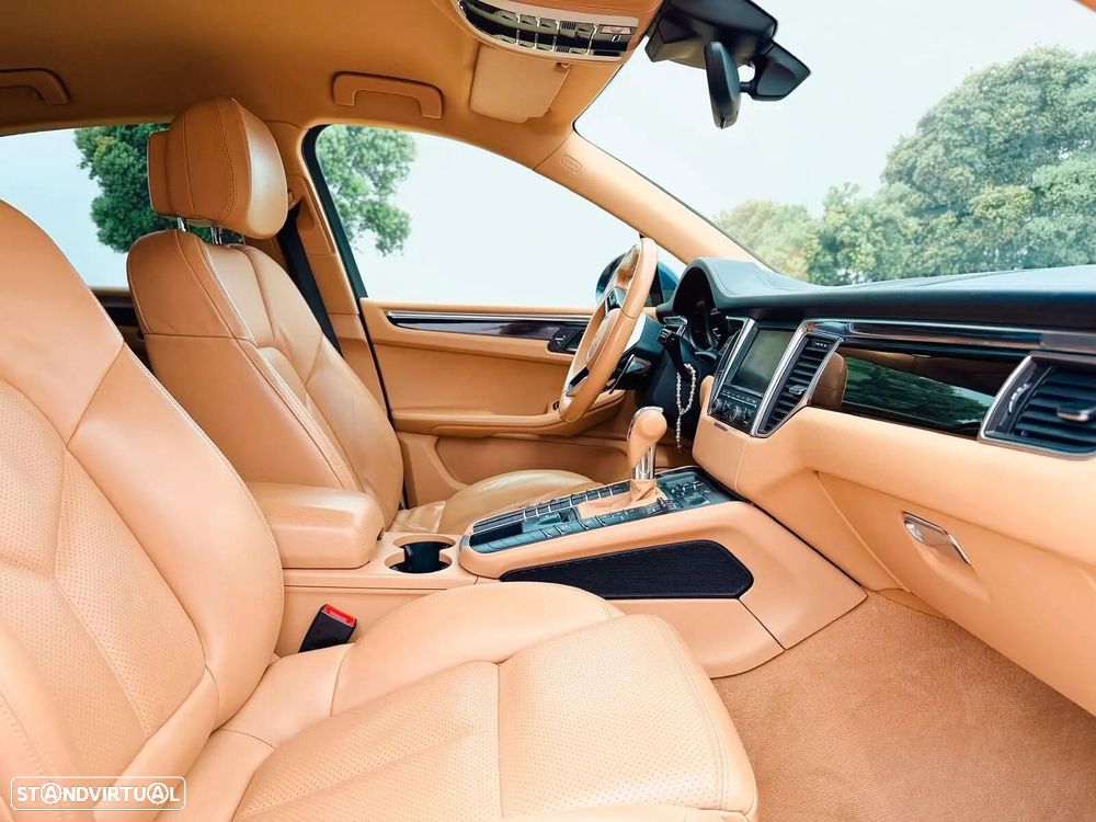 Porsche Macan S - 18