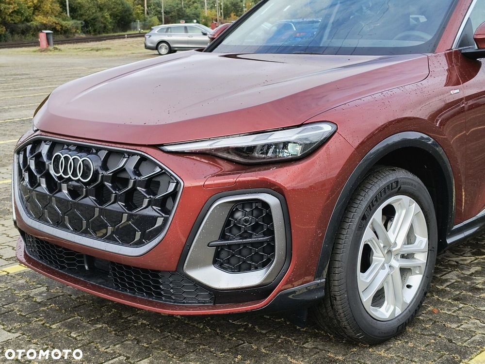 Audi Q5 Sportback - 18