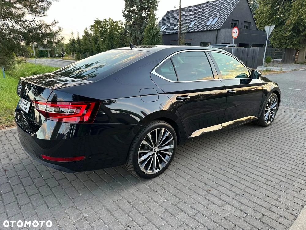 Skoda Superb 2.0 TDI DSG L&K - 9