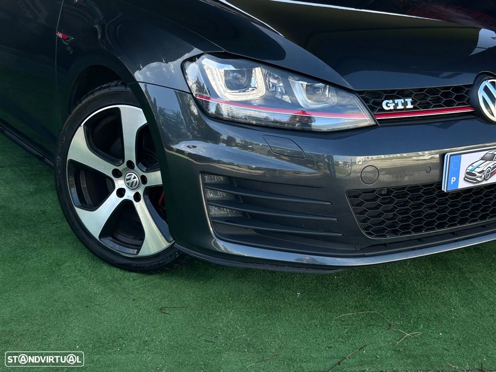 VW Golf 2.0 TSi GTi DSG Performance - 7