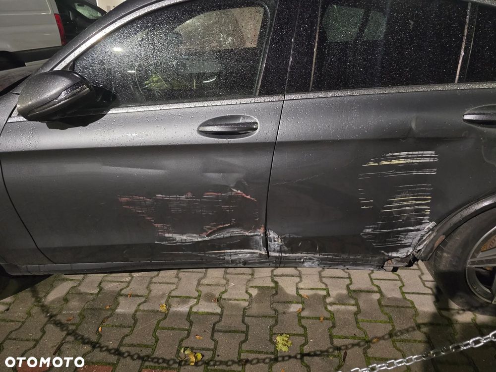 Mercedes-Benz GLC Coupe 300 d 4-Matic - 9