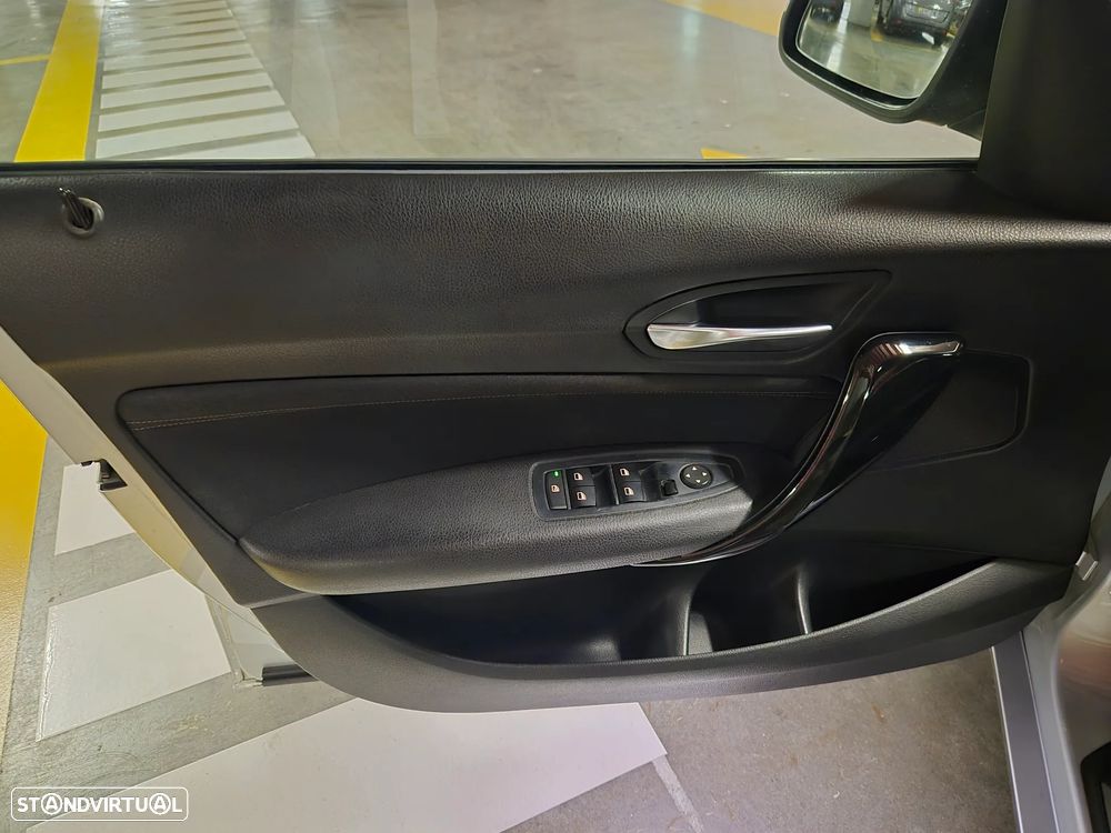 BMW 116 d Line Sport Auto - 28