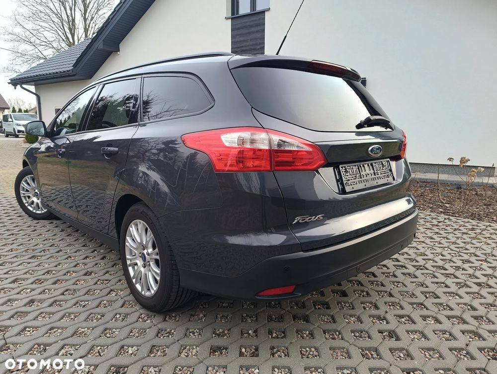 Ford Focus 1.6 TI-VCT Ambiente - 5