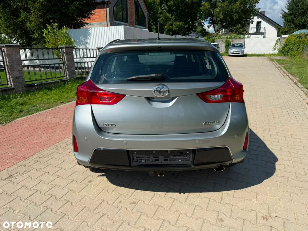 Toyota Auris - 32