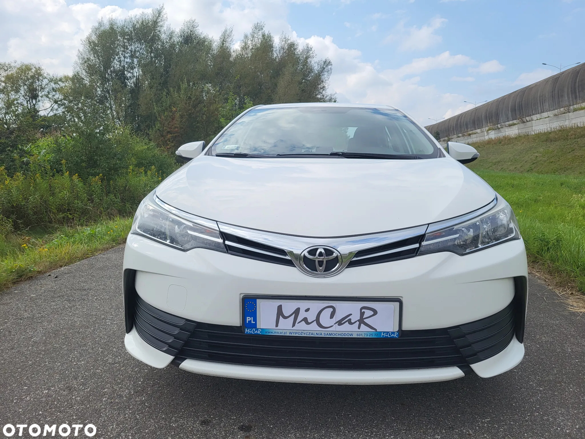 Toyota Corolla 1.6 Active - 5