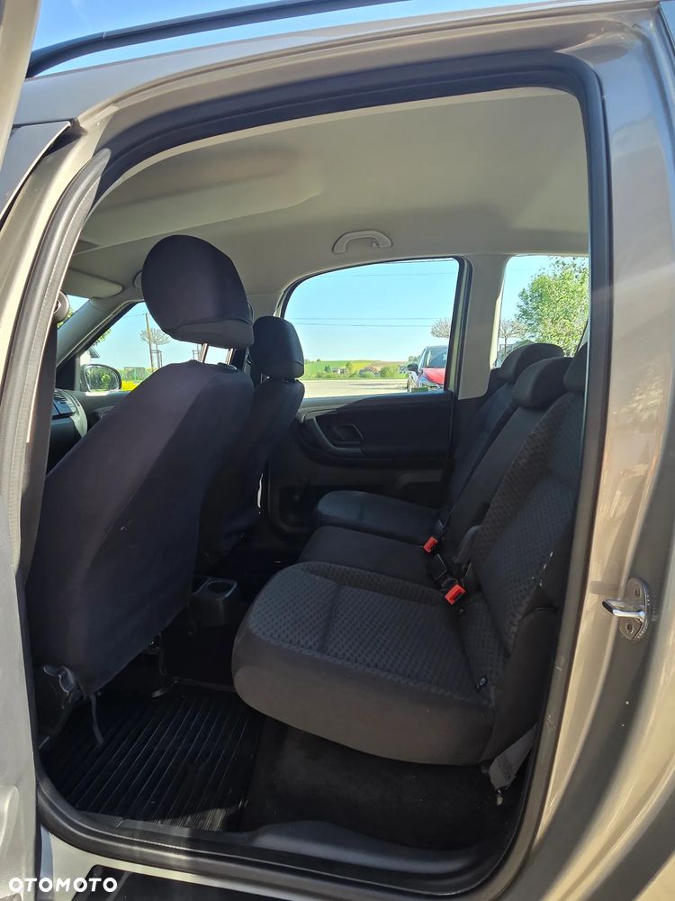 Skoda Roomster 1.4 16V - 13