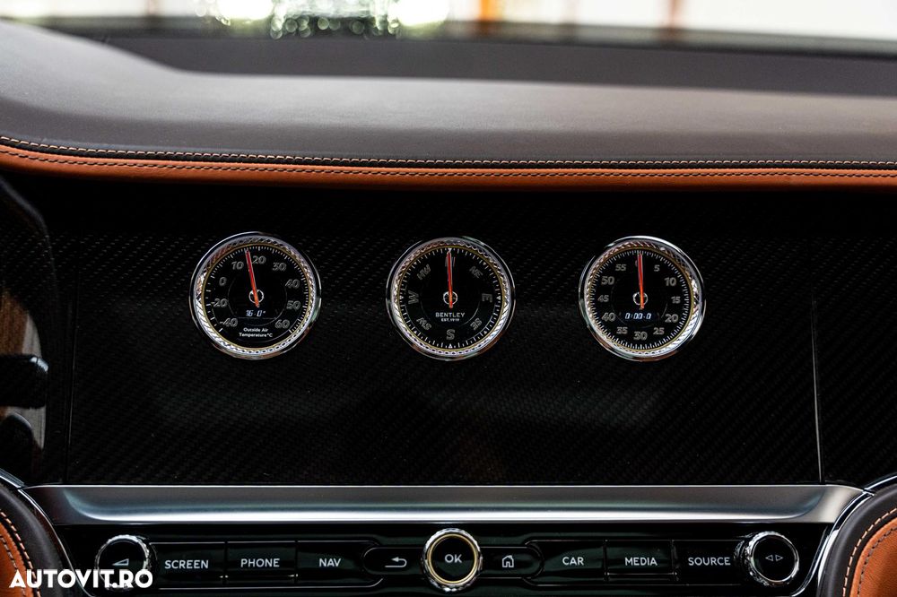 Bentley Flying Spur - 15