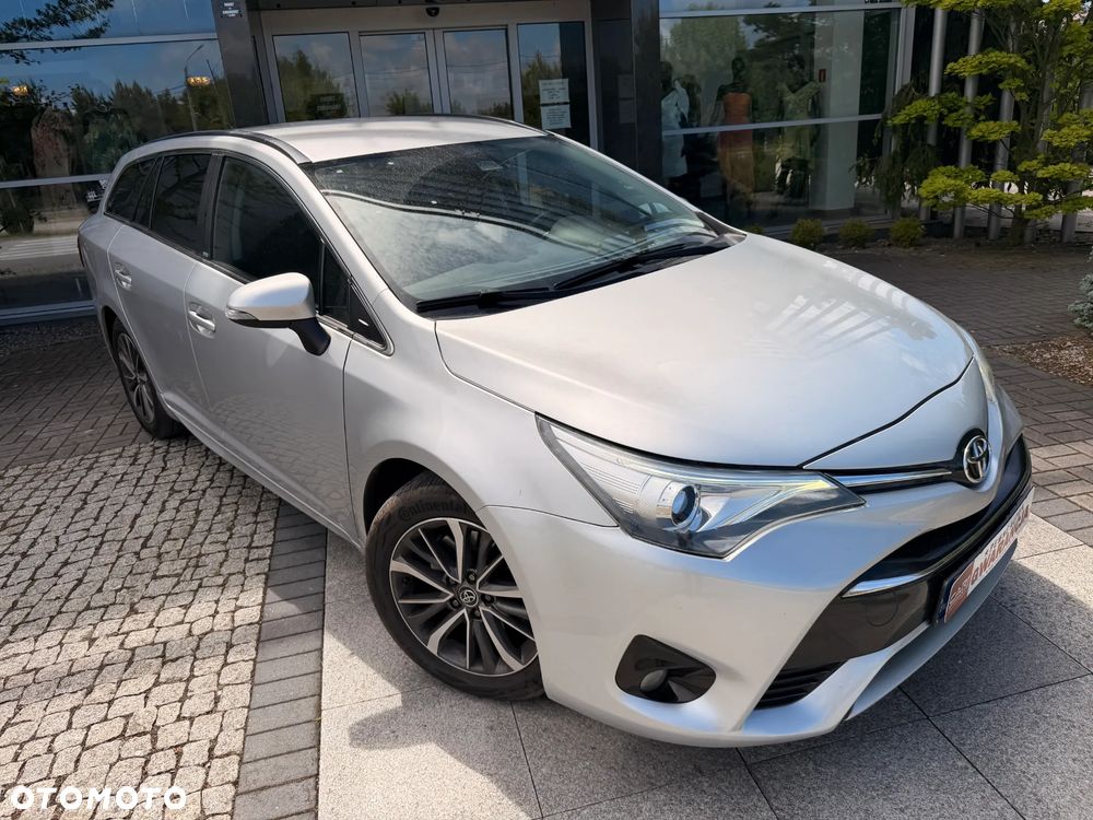 Toyota Avensis 2.0 Prestige MS - 2