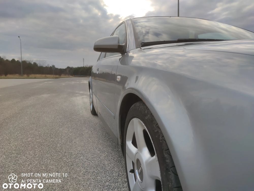 Audi A4 Avant 1.8 T - 12