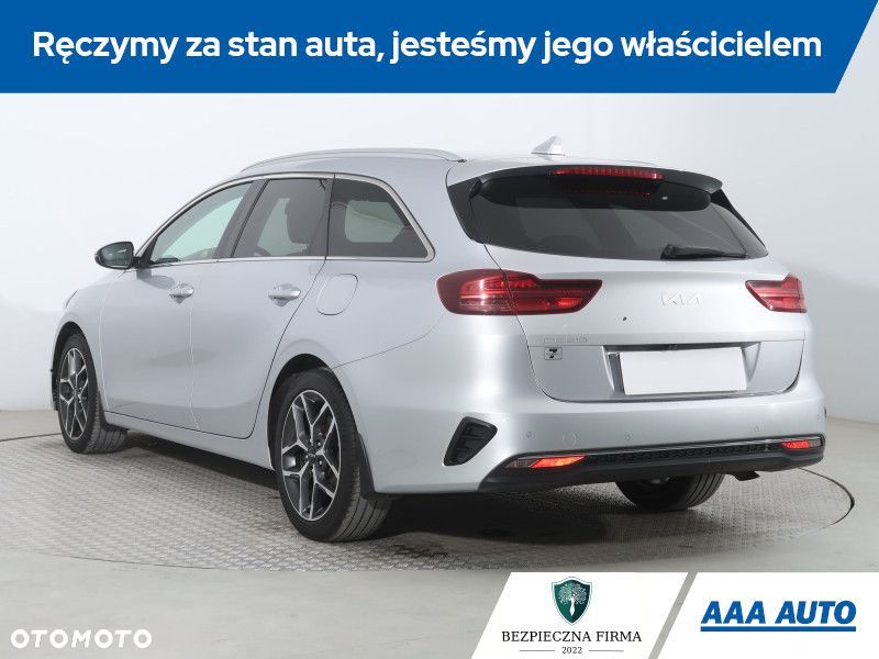 Kia Ceed - 5