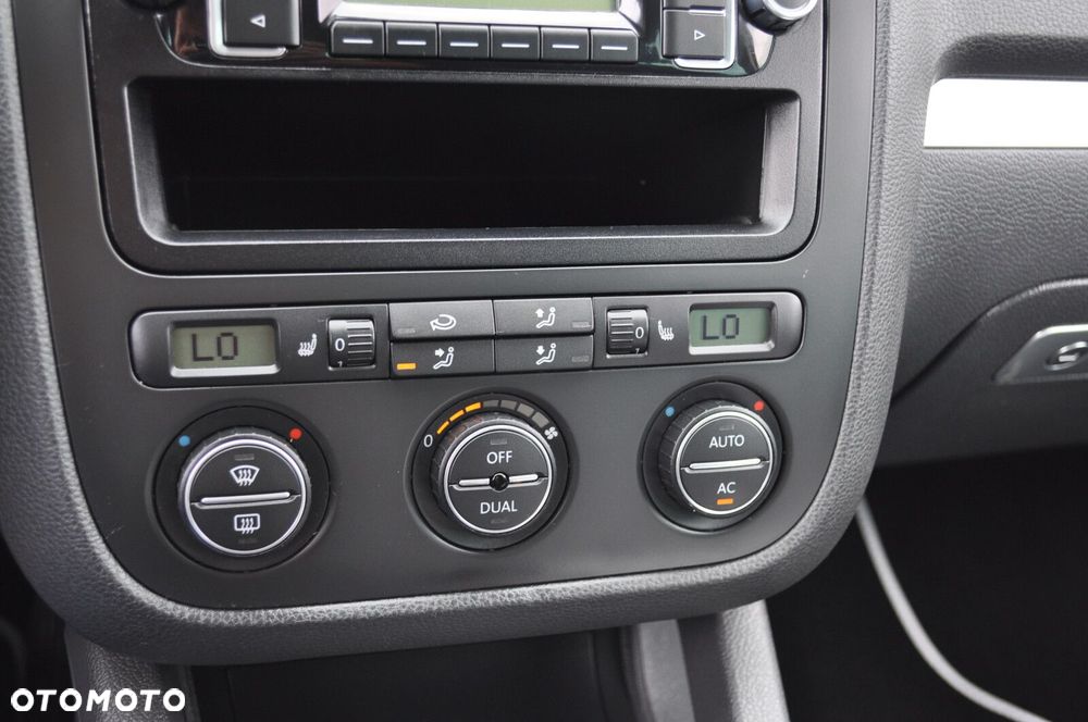 Volkswagen Golf - 15