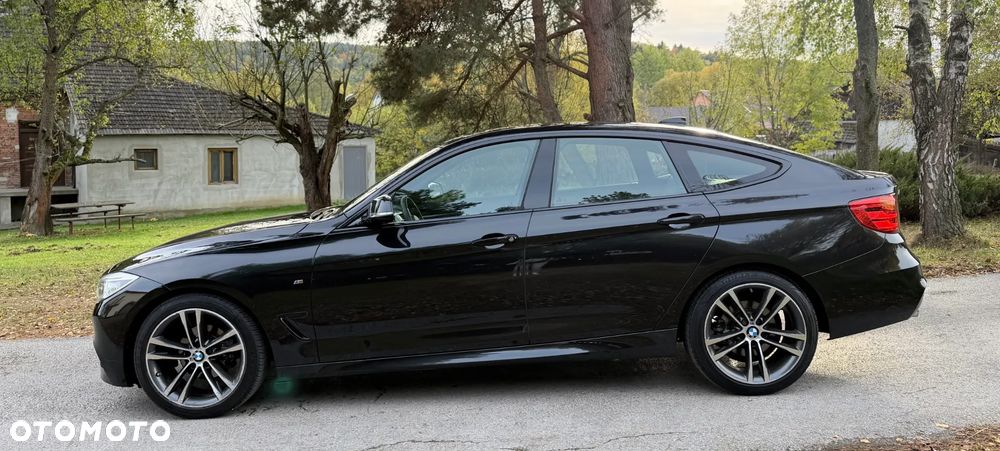 BMW 3GT 320i M Sport - 12