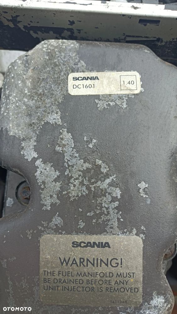 Silnik V8 Scania  DC1601 - 7