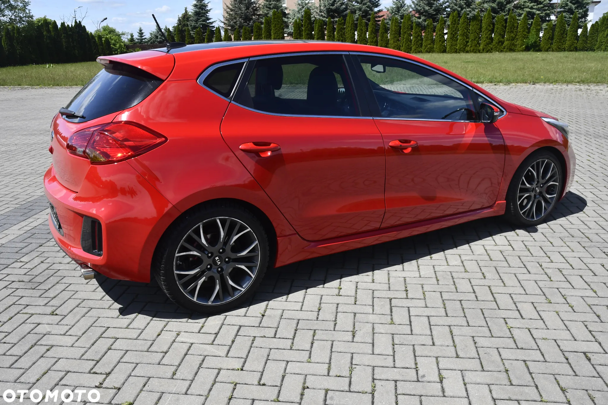 Kia Ceed 1.6 T-GDI GT - 12