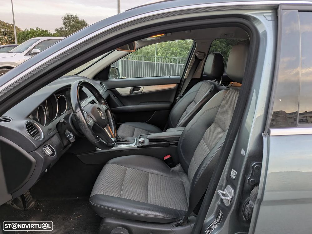 Mercedes-Benz C 220 Station CDI DPF Auto BlueEFFICIENCY Avantgarde - 4