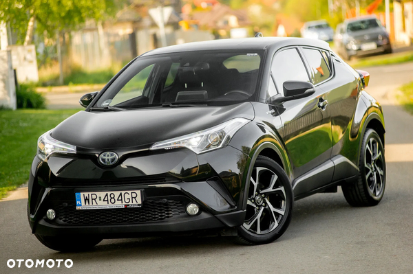 Toyota C-HR 1.8 Hybrid Team Deutschland