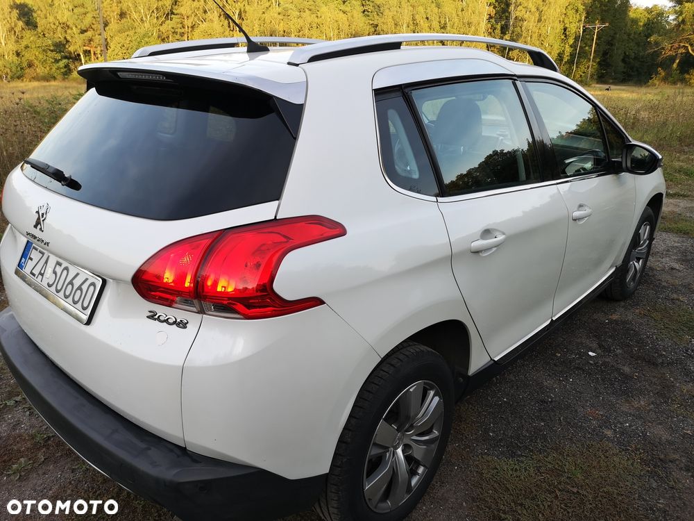 Peugeot 2008 - 6