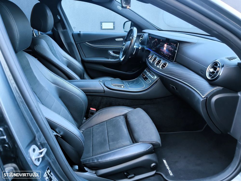 Mercedes-Benz E 300 de AMG Line - 21