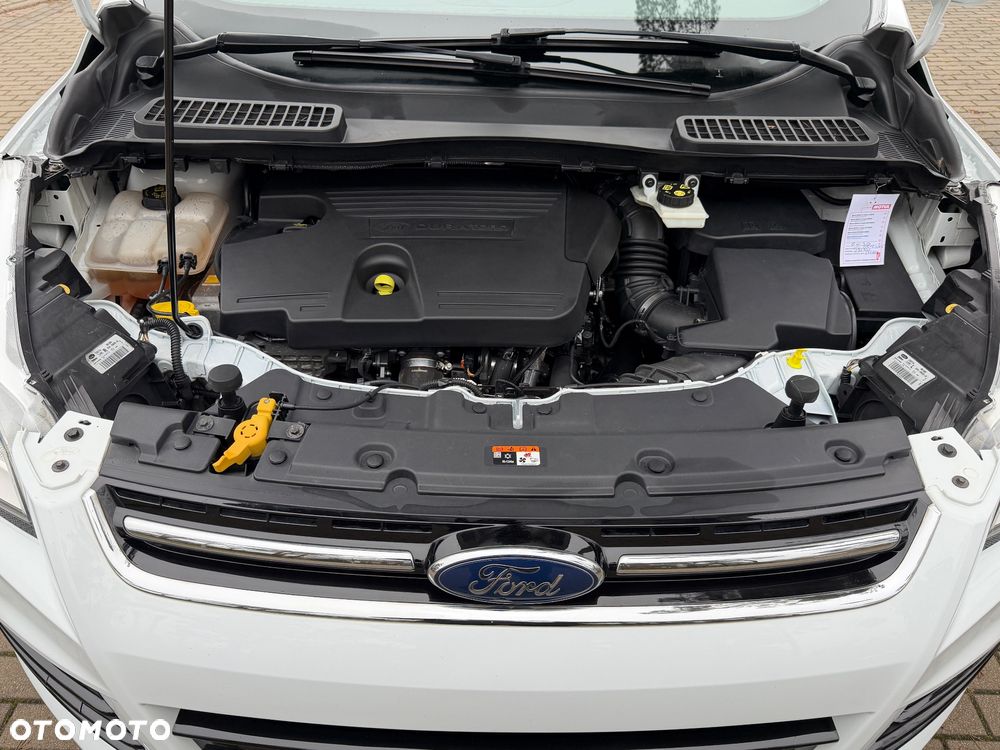 Ford Kuga 2.0 TDCi 2x4 Titanium - 36