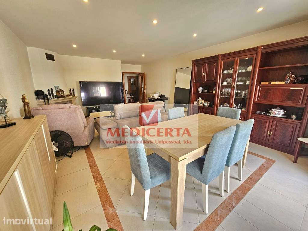 Apartamento T2 Massamá Norte - Grande imagem: 2/24