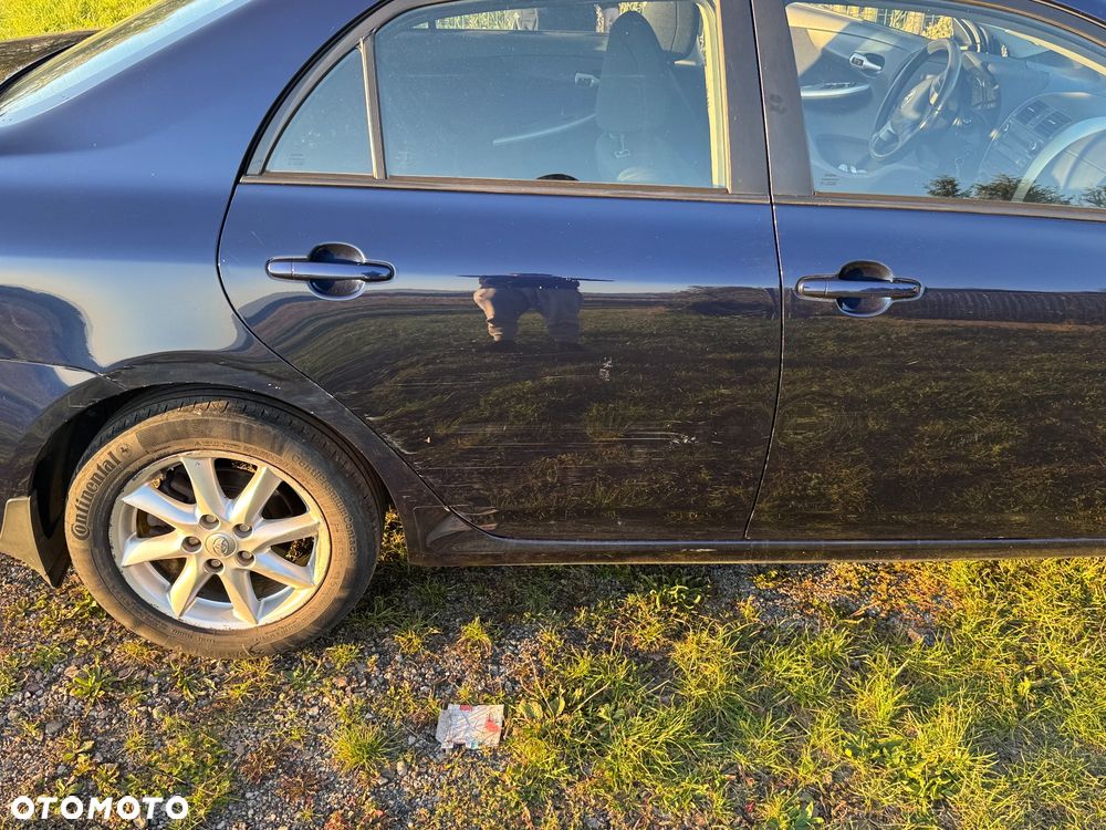 Toyota Corolla 1.6 VVT-i Sol - 10