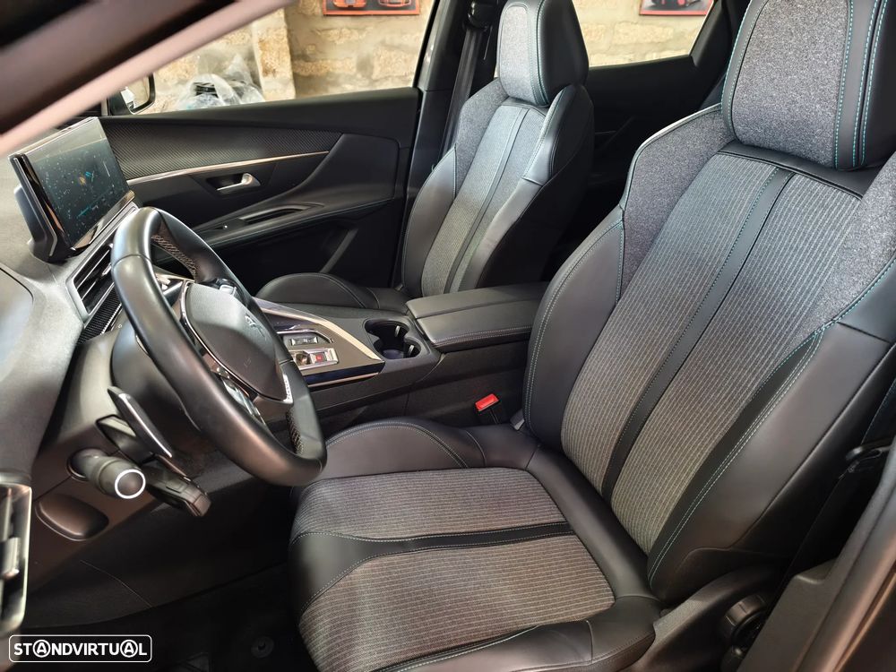 Peugeot 3008 225 e-EAT8 Allure Pack - 11
