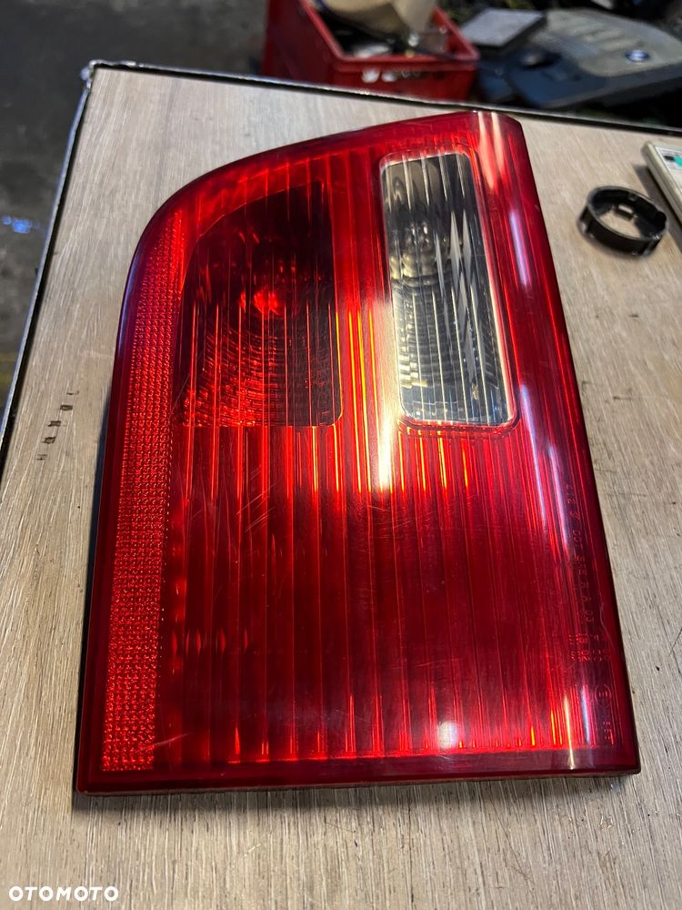 Lampa tylnej klapy bagażnika w burtę  tylna prawa lewa Bmw e53 x5 lift piękna - 2