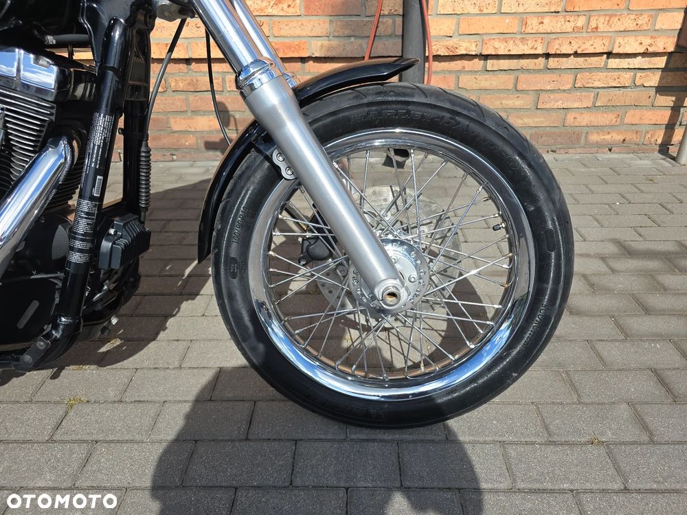 Harley-Davidson Dyna Super Glide - 21