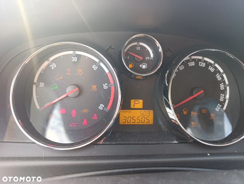 Opel Antara 2.0 CDTI Cosmo - 3