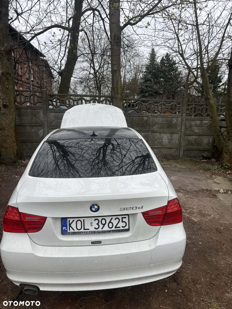 BMW Seria 3 320d Efficient Dynamics - 3