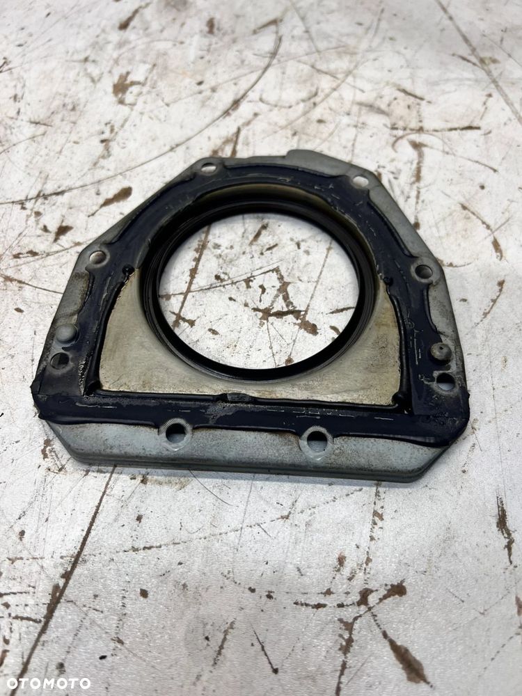 OBUDOWA USZCZELNIACZ WAŁU AUDI VW 2.0 TFSI 06K103171G - 2