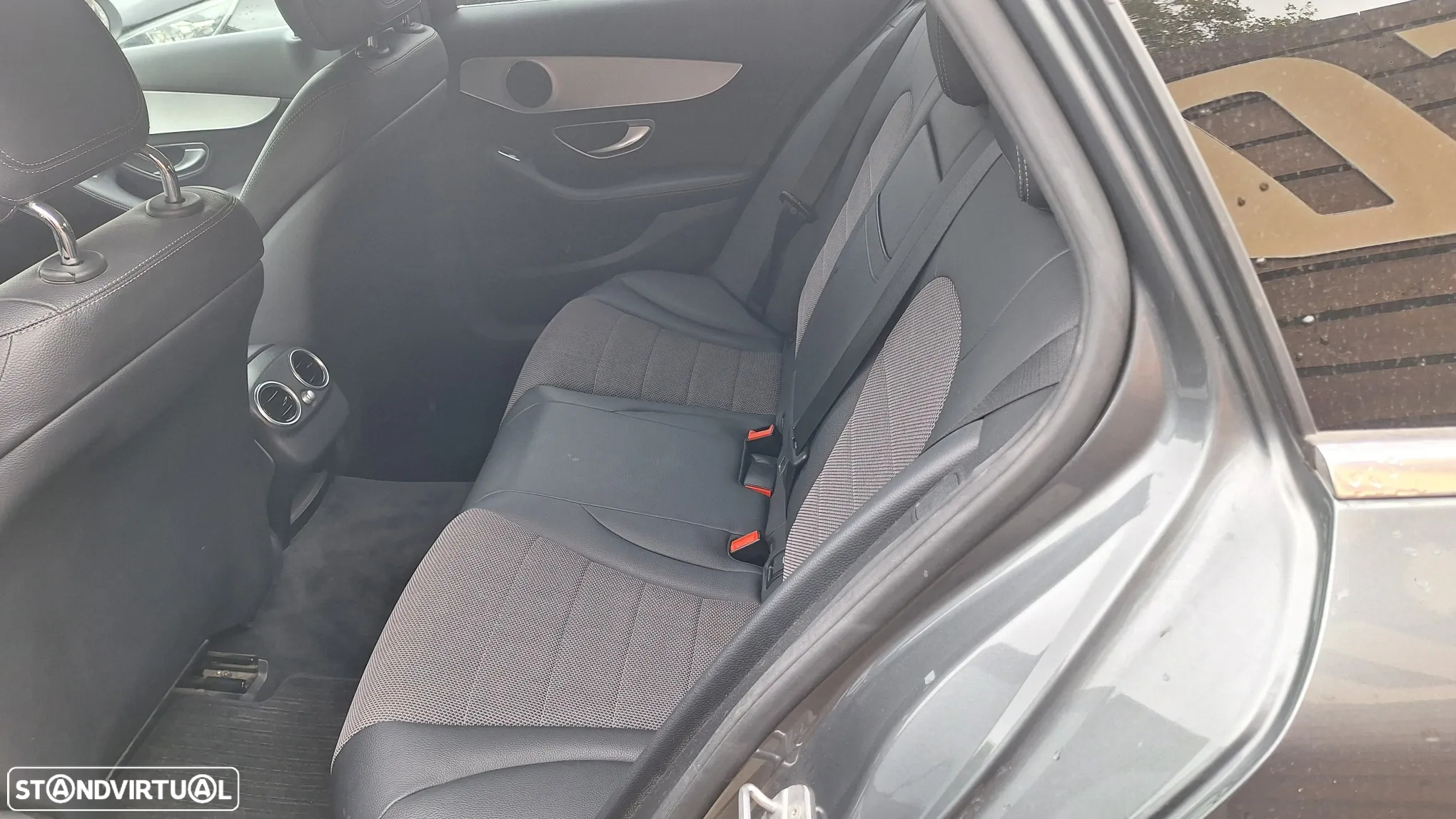 Mercedes-Benz C 200 BlueTEC Avantgarde - 8