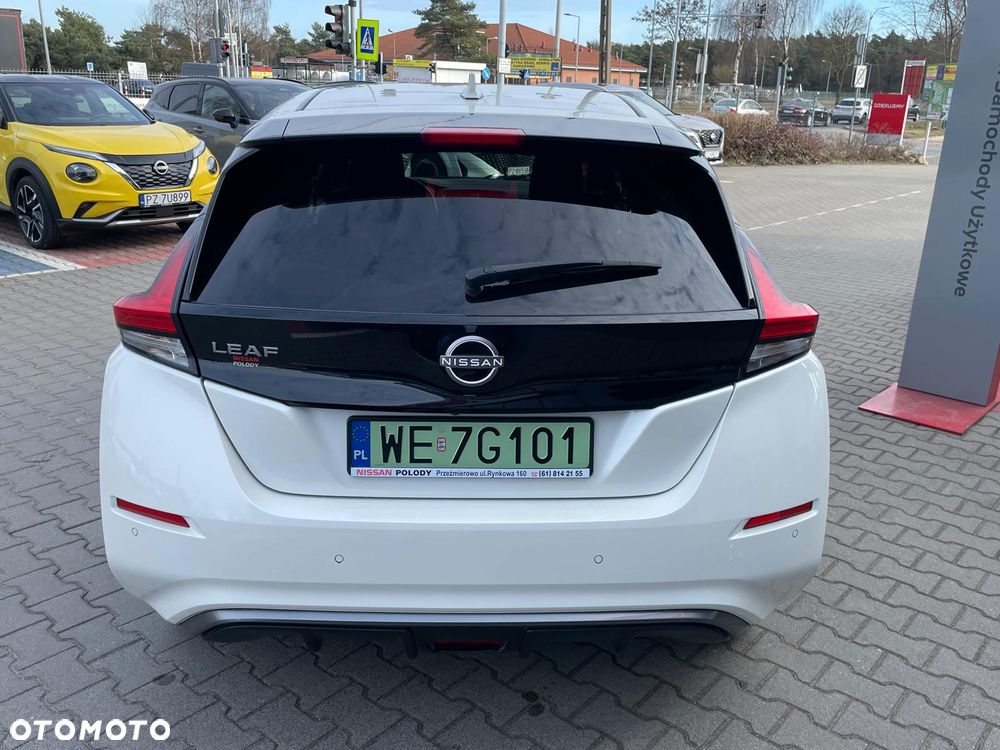 Nissan Leaf 40kWh N-Connecta - 11