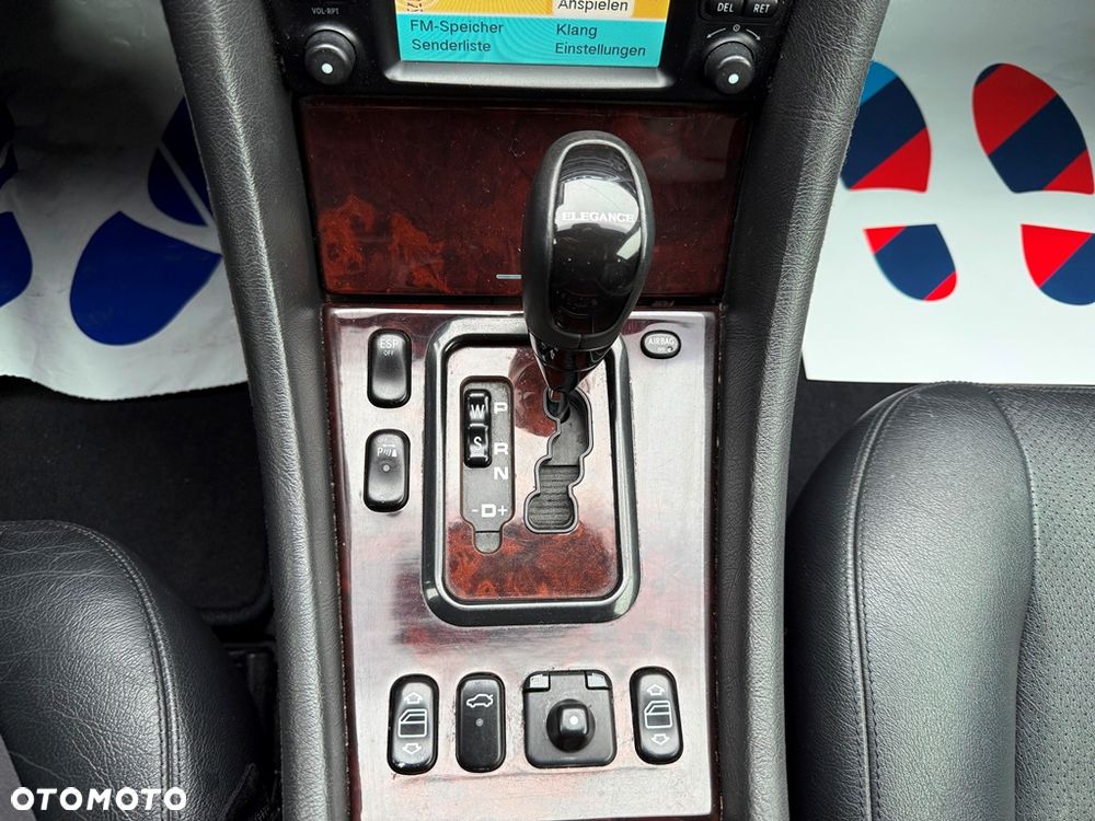 Mercedes-Benz CLK 320 - 33