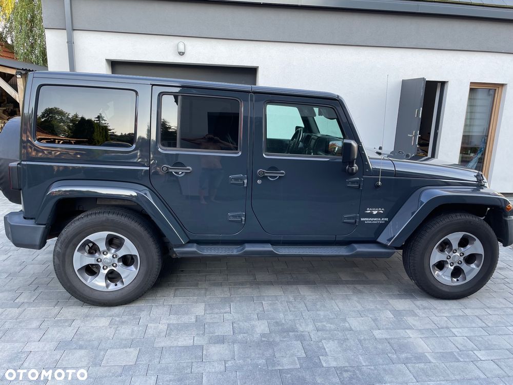 Jeep Wrangler - 8