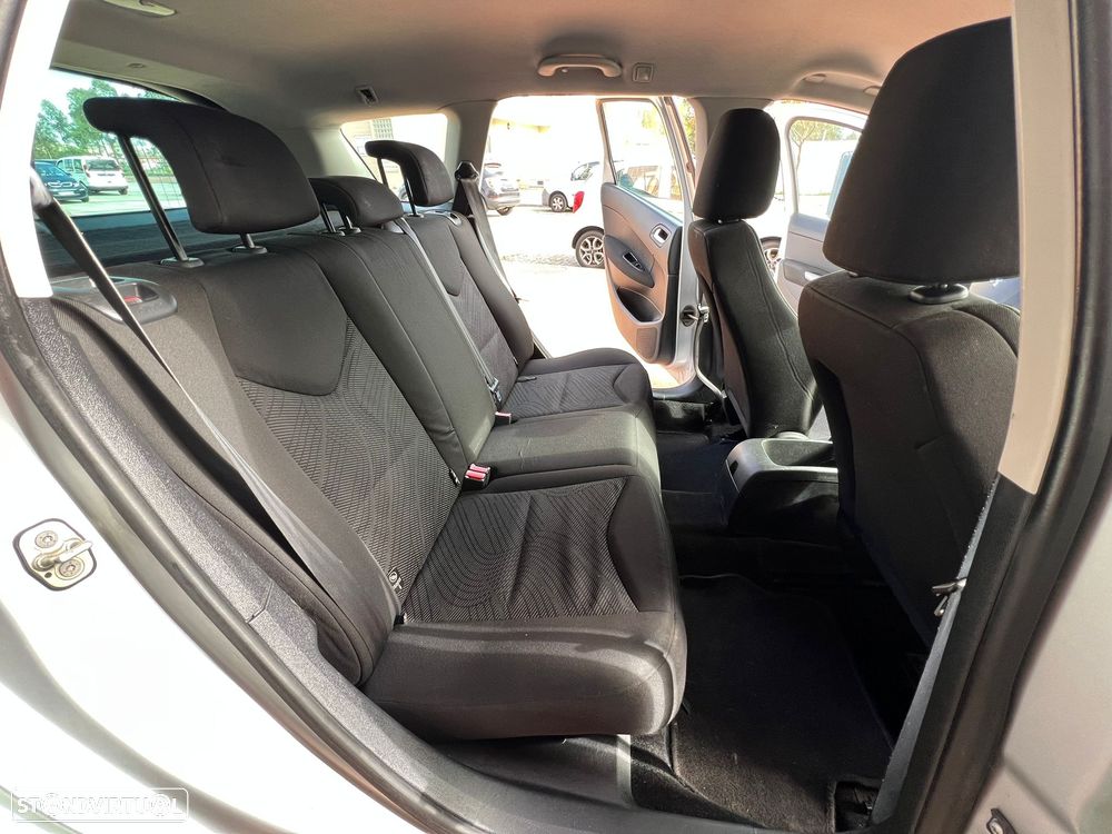 Peugeot 308 SW 1.6 HDi SE Navteq CVM6 - 8