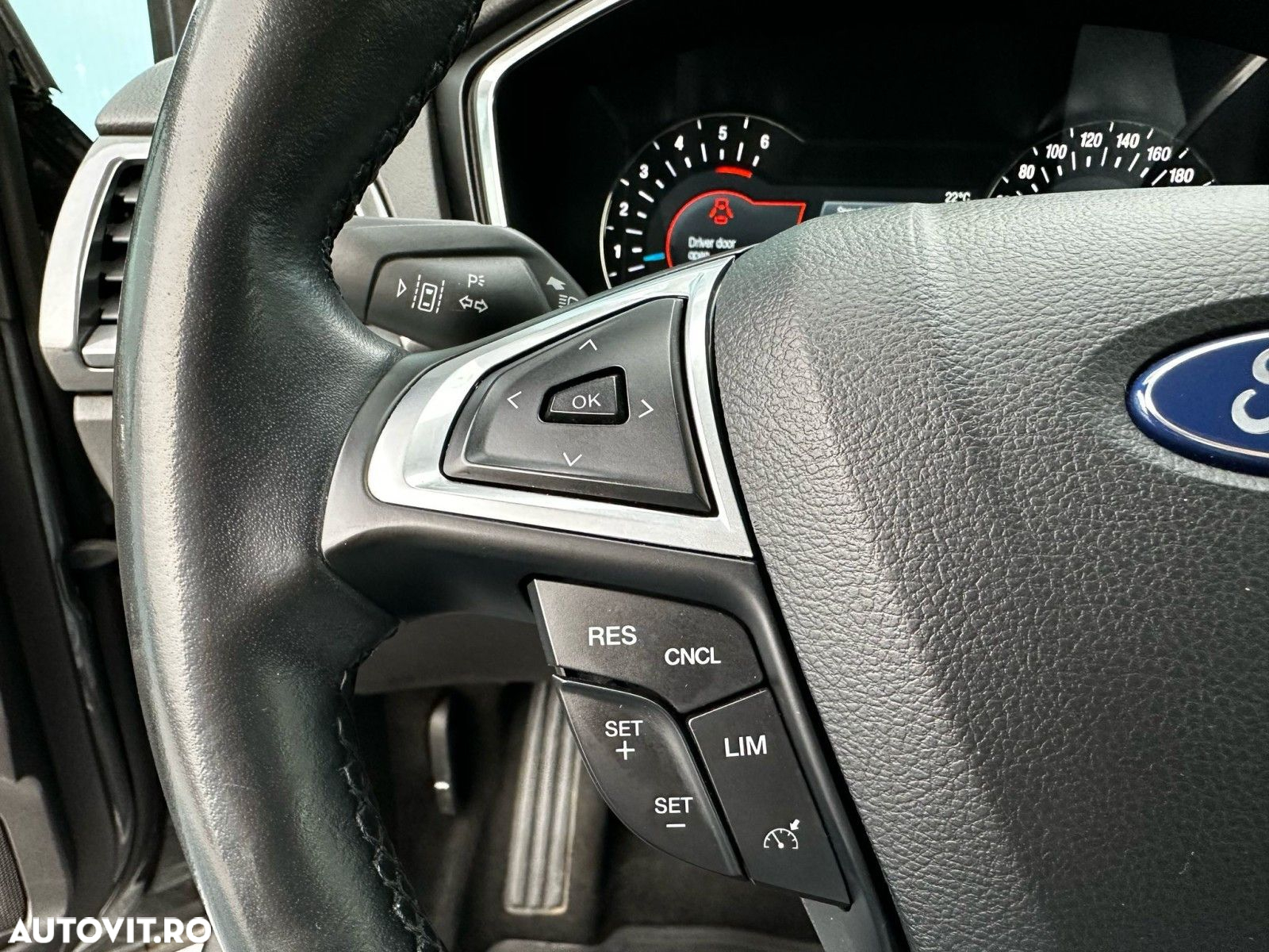 Ford Mondeo - 11