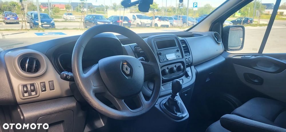 Renault Trafic - 13