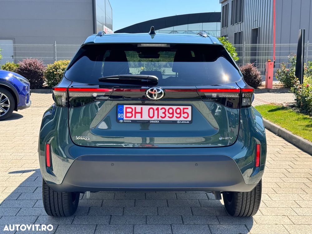 Toyota Yaris Cross 1.5 VVT-i HSD 116 4x2 HEV Dynamic - 6