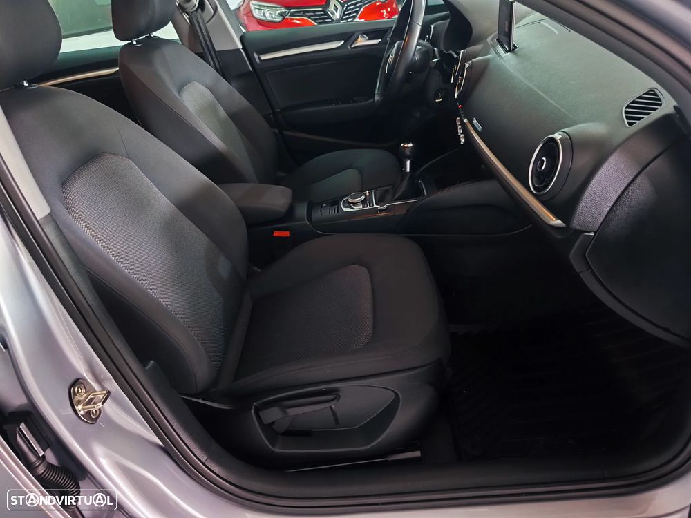 Audi A3 Limousine 1.6 TDI Advance - 11