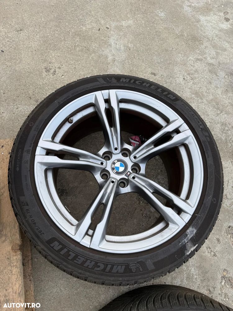 Jante BMW M5 Competition F90 An 2020 265/40 R19 120V - 4