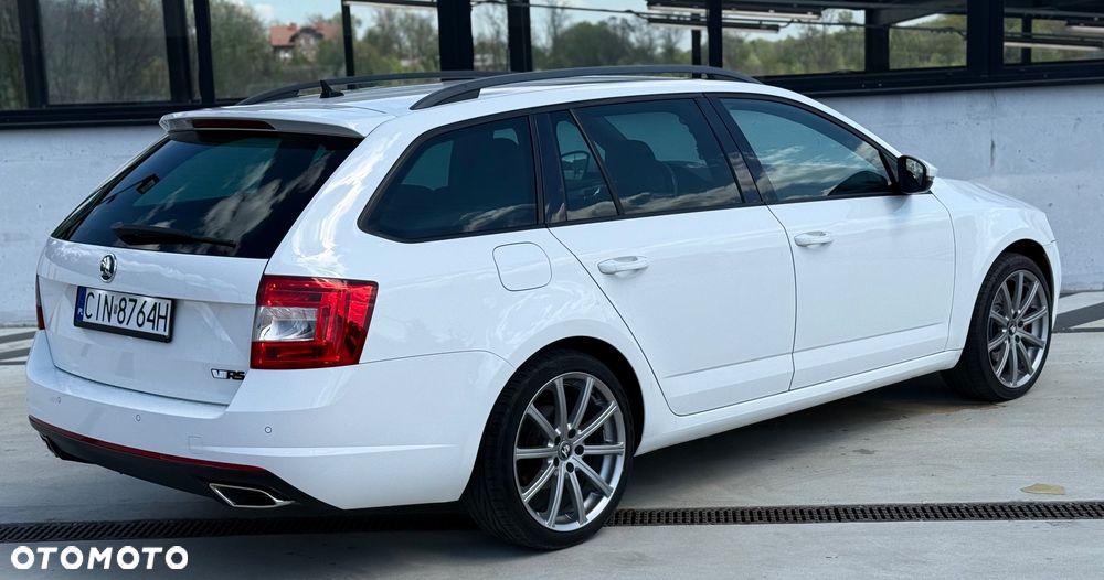 Skoda Octavia 2.0 TDI (Green tec) RS - 9