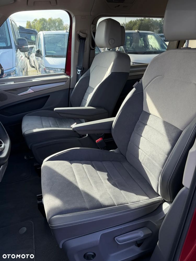 Volkswagen Multivan - 17