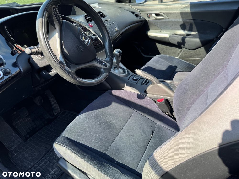 Honda Civic 1.4 Base - 12