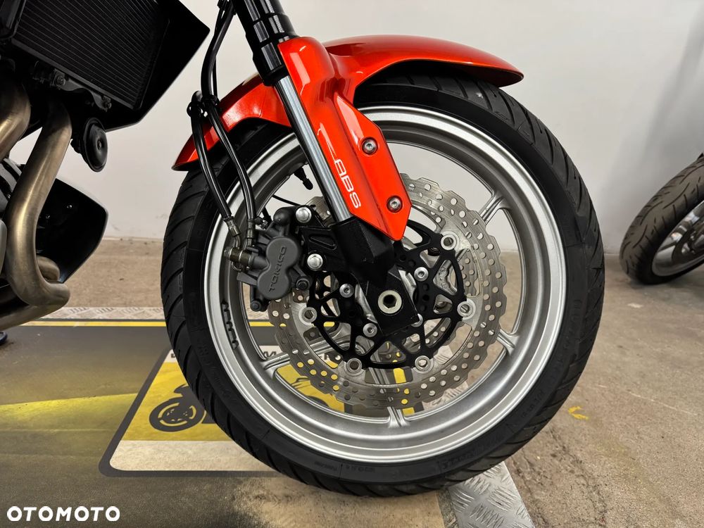Kawasaki Versys 650 - 8