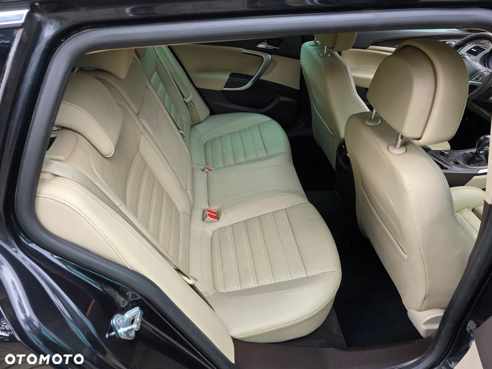 Opel Insignia 2.0 CDTI Cosmo - 25