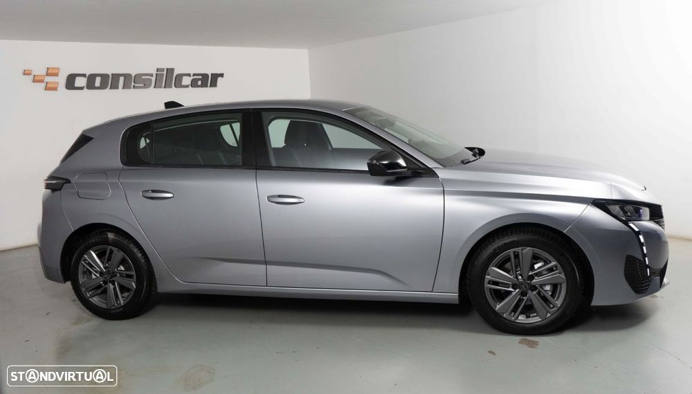 Peugeot 308 1.2 PureTech Allure Full LED EAT8 — fotografia 6