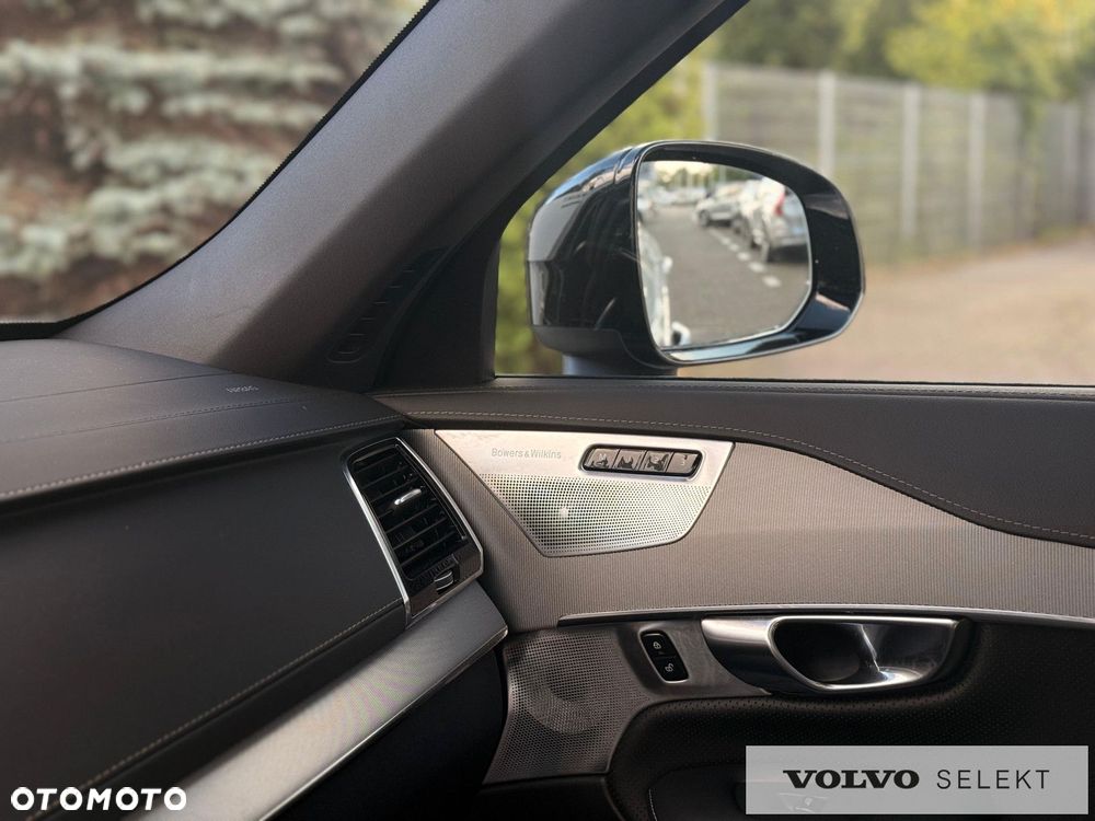 Volvo XC 90 - 30